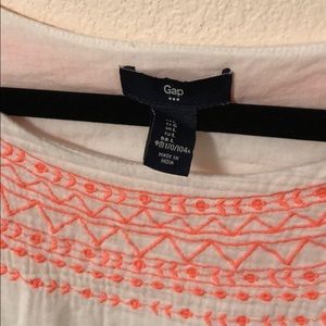 GAP Dresses - GAP White Dress with Flower Embroidery GAP Dresses - GAP White Dress with Flower Embroidery